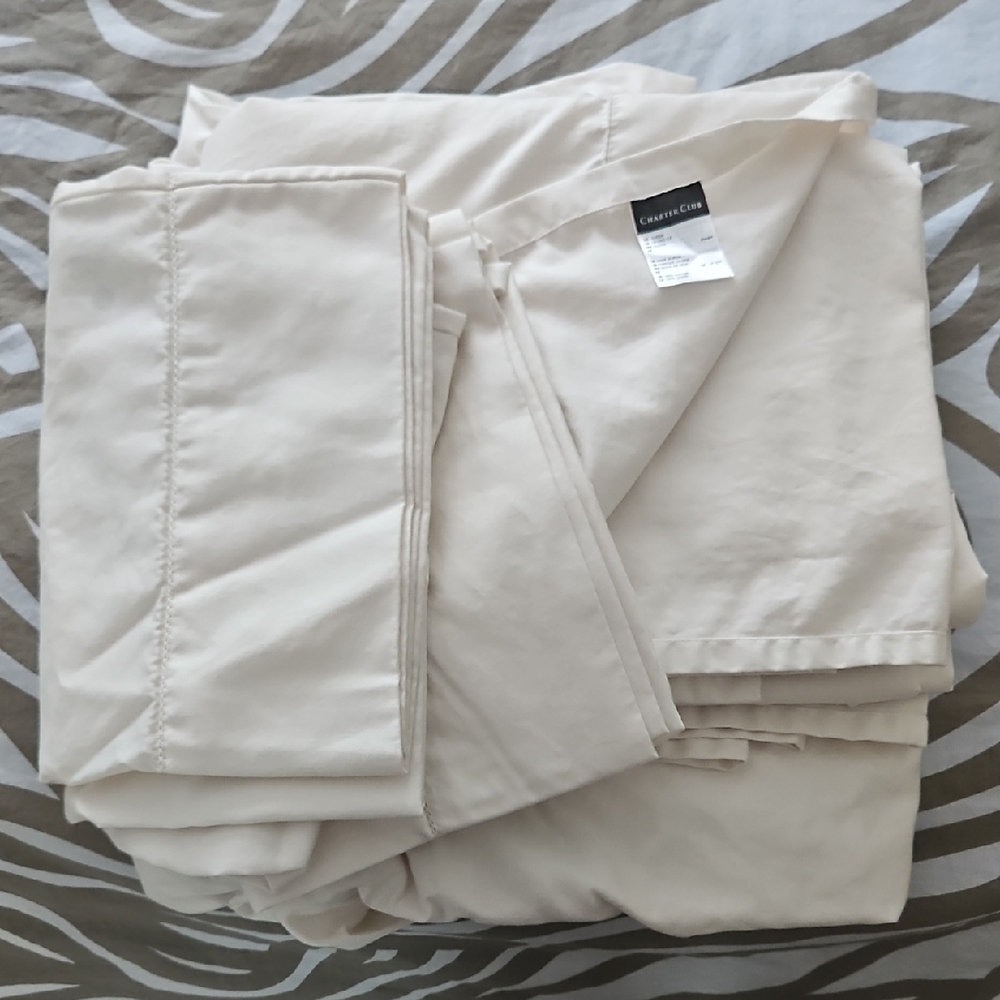 Queen Sheet Set